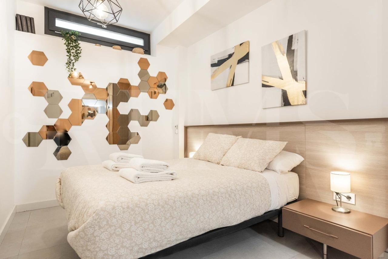 Intimate And Quiet Apartment - Center Малага Экстерьер фото